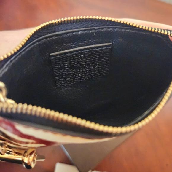 Gucci Red and Black Leopard Print Key Pouch - Picture 7 of 9
